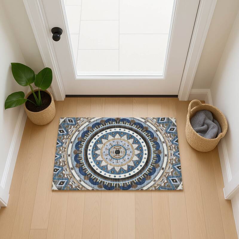 Machine Washable Indoor/ Outdoor Boho Mosaic Chantille Rug