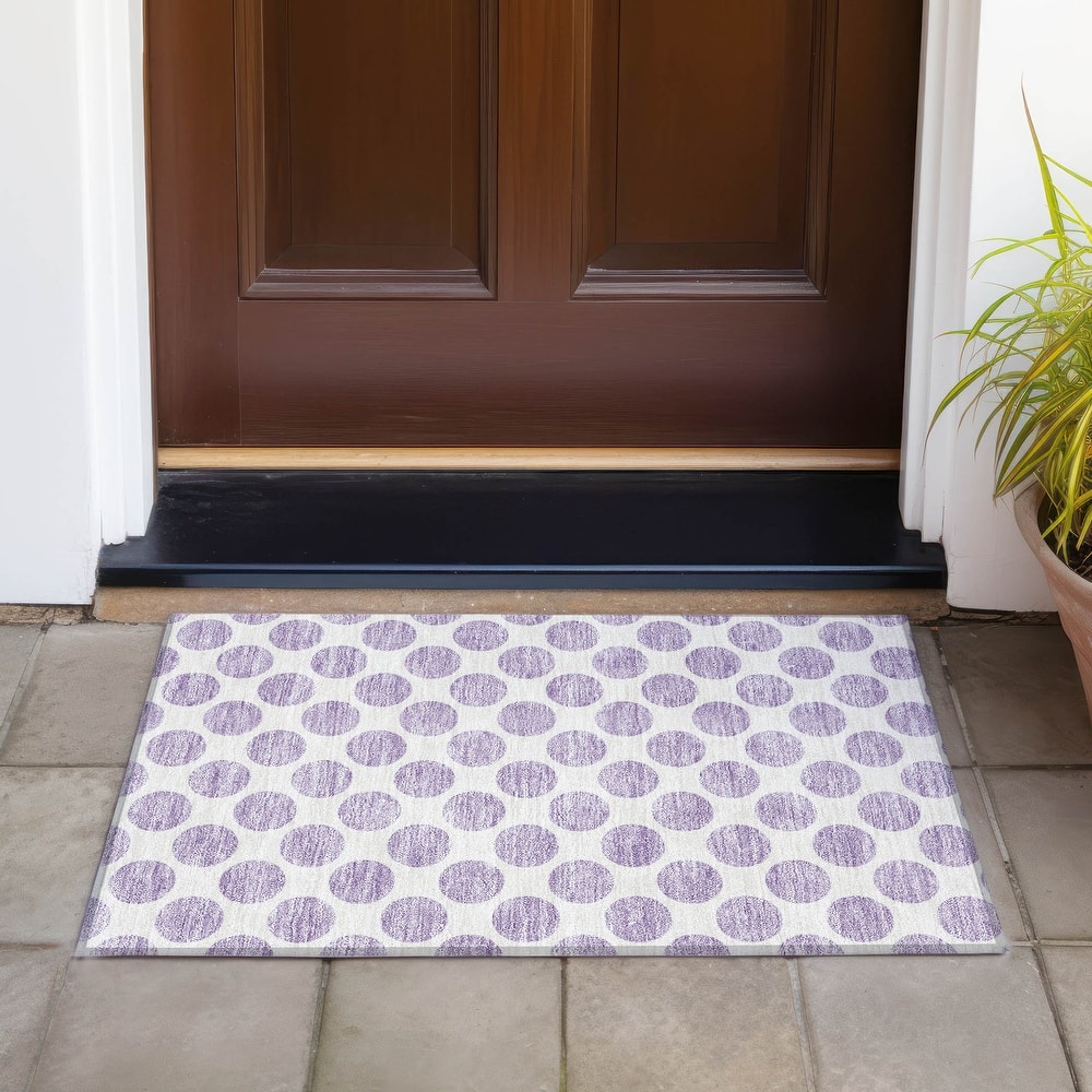 Machine Washable Indoor/ Outdoor Polka Dots Chantille Rug