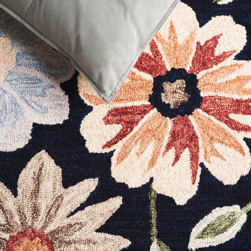 SAFAVIEH Handmade Jardin Sachika Floral Wool Rug