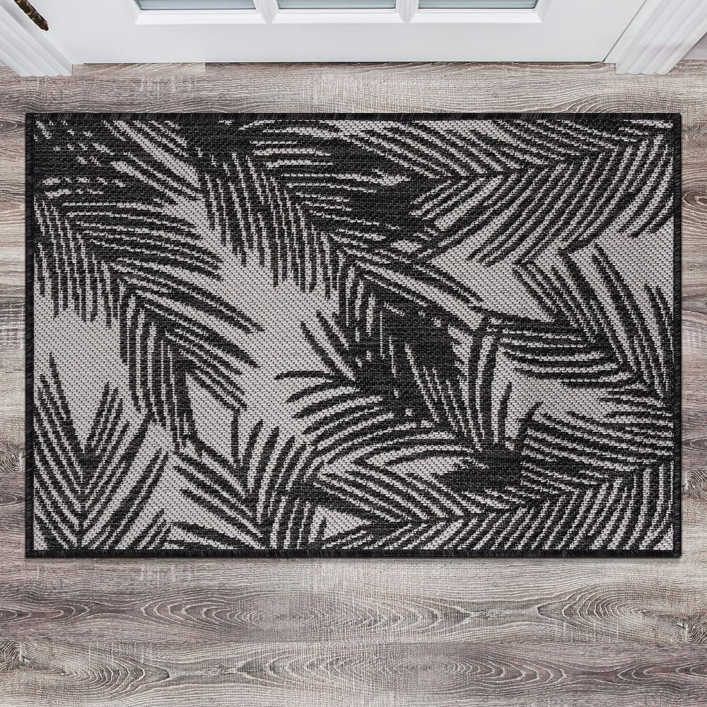 World Rug Gallery Contemporary Distressed Leaves Textured Flat Weave Indoor/Outdoor Area Rug