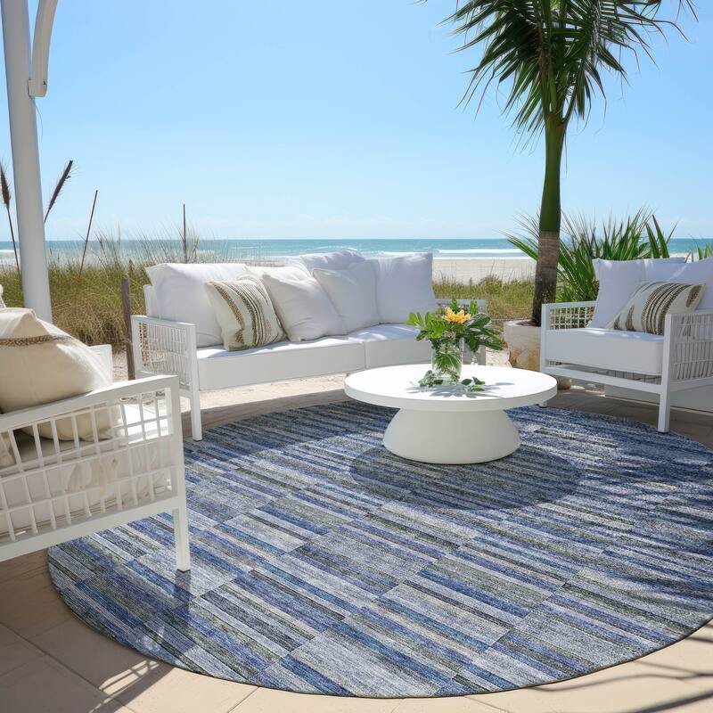 Machine Washable Indoor/ Outdoor Chantille Contemporary Geo Rug - Navy - 8' x 8'