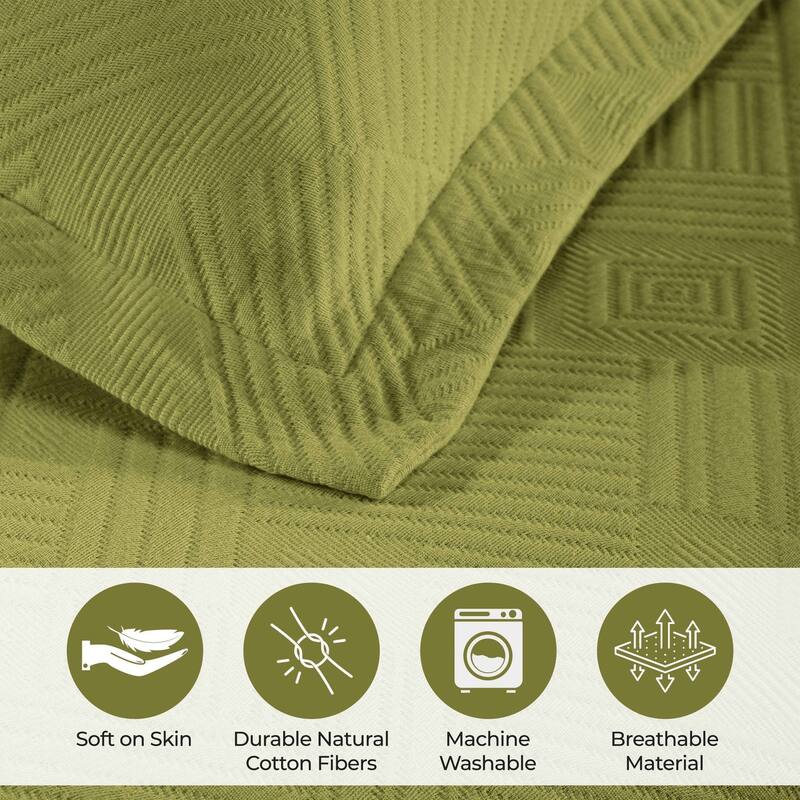 Superior Geometric Fret Cotton Decorative Bedspread Set