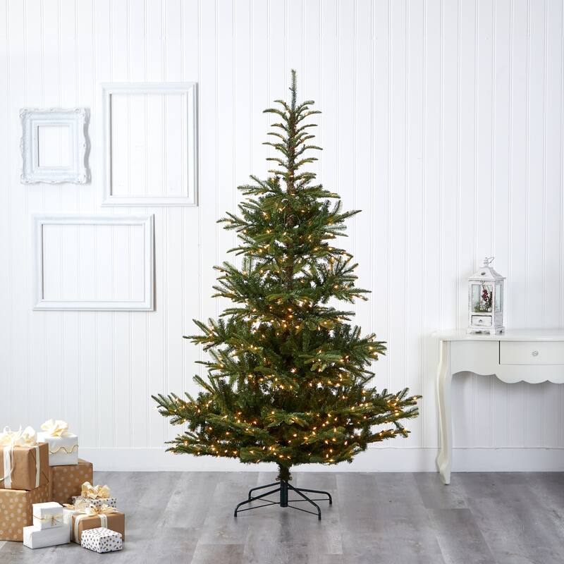 7.5ft. Layered Spruce Artificial Christmas Tree with 550 Clear LED Lights & 1325 Branches - Stunning Holiday X-Mas Display