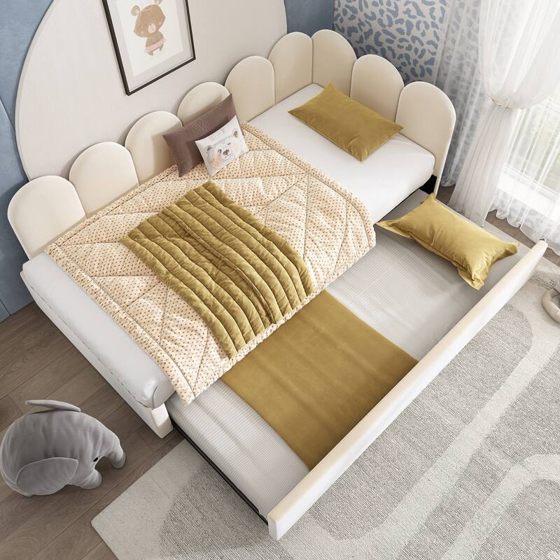 Twin Size Velvet Upholstered Daybed with Pull-Out Trundle, Metal Frame, Beige