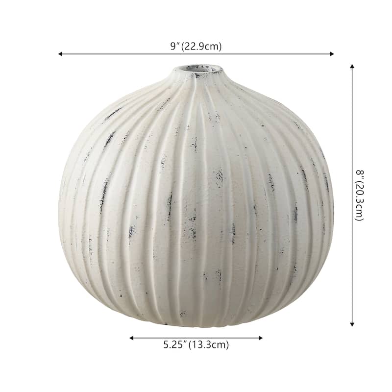 SAFAVIEH Home Nisi 8-inch Round Resin Vase