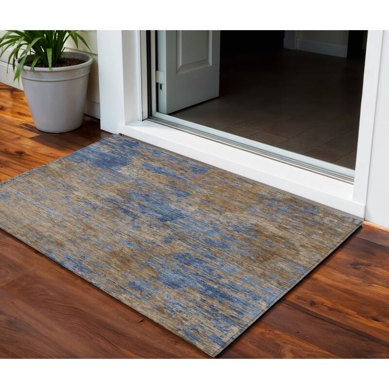 HomeRoots Abstract Transitional Rectangle Outdoor Rug - 3' x 5'