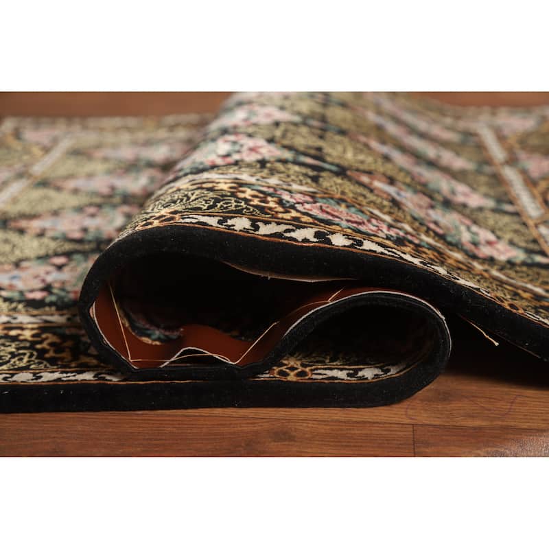 Hand Knotted Oriental 100% Wool Carpet Traditional Floral Black Isfahan Area Rug - 4' 4'' X 2' 9''
