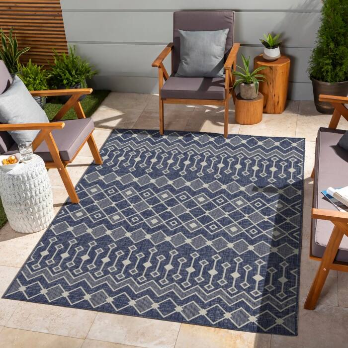 Blue Threaded Pattern Outdoor Rugs for Living Rooms, Patios, Decks