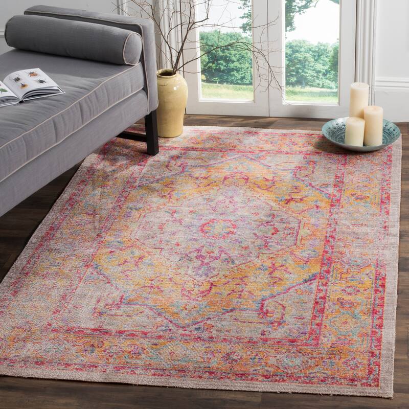 SAFAVIEH Windsor Emily Shabby Chic Cotton/ Polyester Distressed Rug
