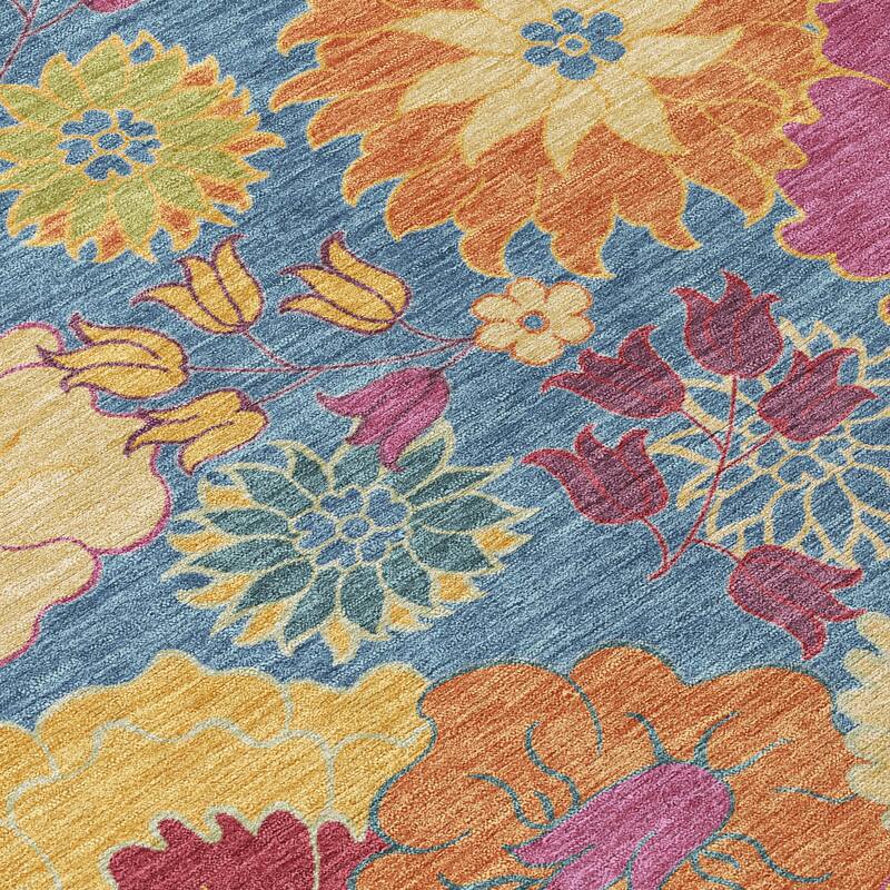 Machine Washable Indoor/ Outdoor Modern Floral Chantille Rug