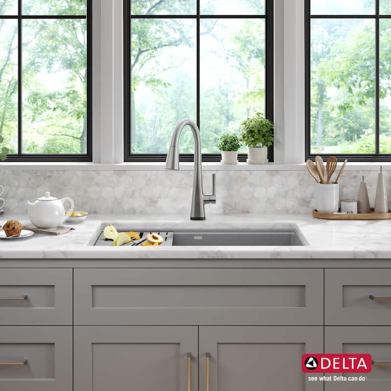 Delta 75B933-30S Everest 30” Workstation Kitchen Sink Undermount