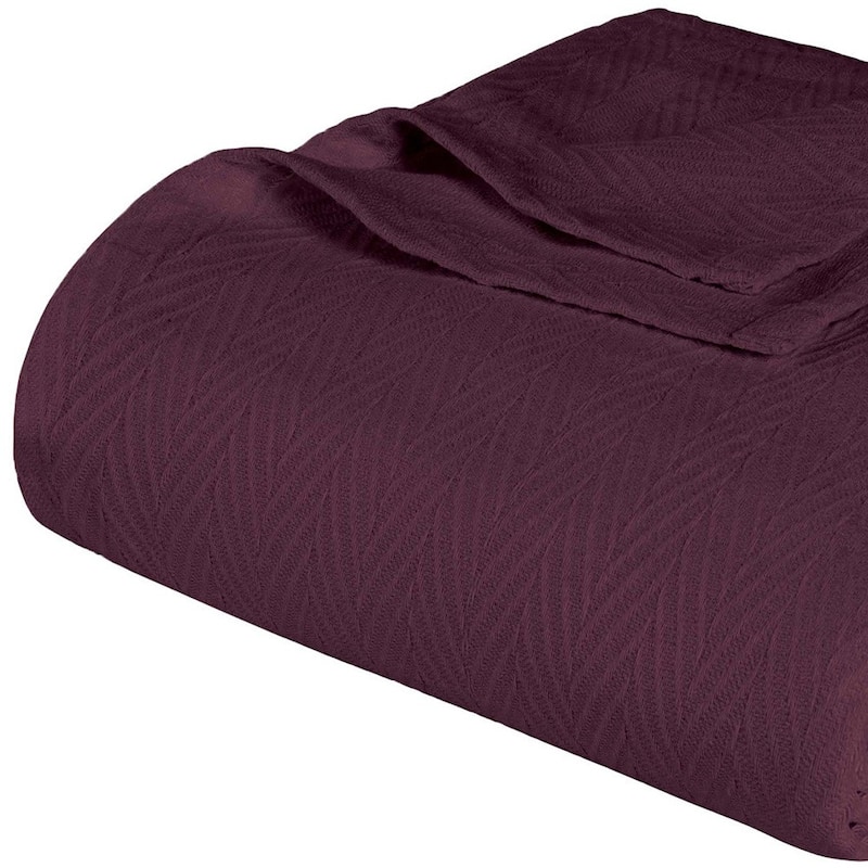 HomeRoots King Plum Cotton Woven Chevron Blanket