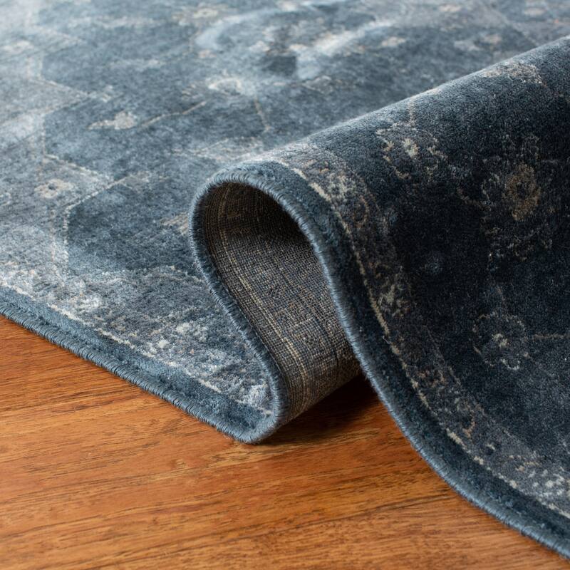 SAFAVIEH Vintage Ilsefriede Oriental Viscose Rug
