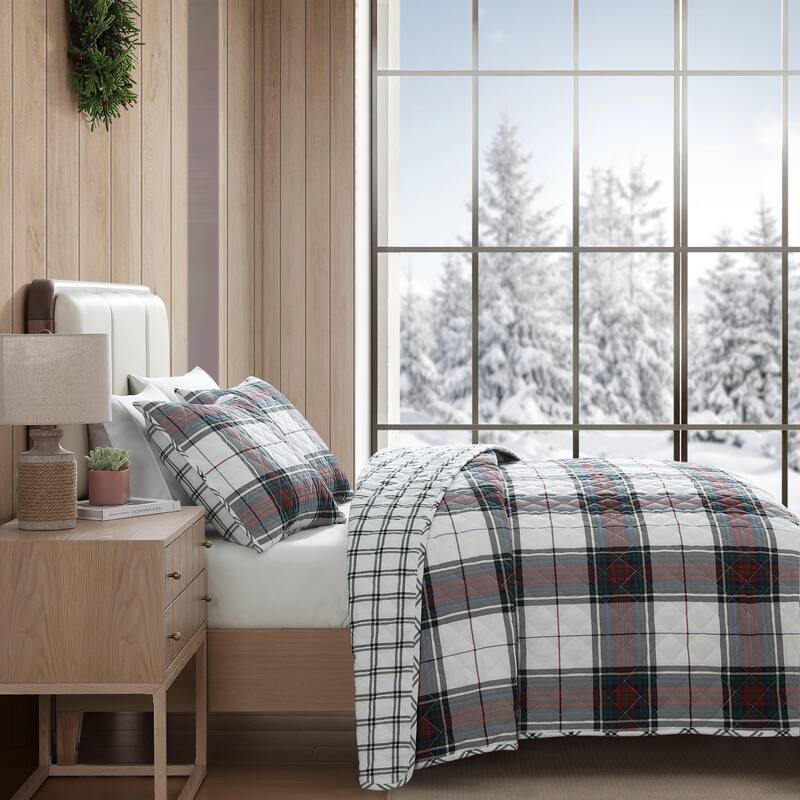 Eddie Bauer Holiday Plaid Flannel Red Reversible Quilt Set