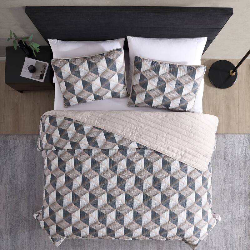Kenneth Cole New York Gridwork - Brown Quilt & Sham Set