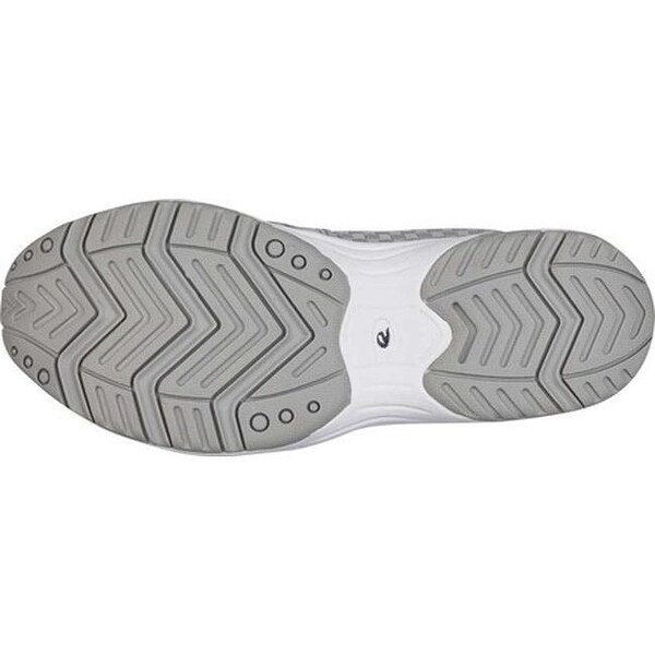 twist sneakers by easy spirit