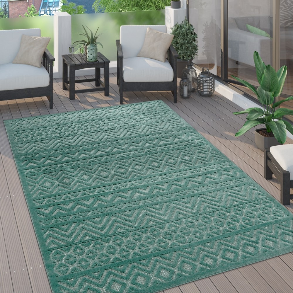 Indoor & Outdoor Rug With Boho Trellis High-Low Pattern