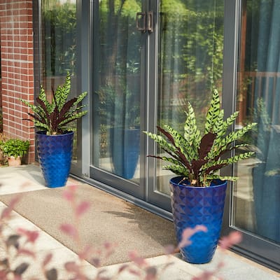 Glitzhome Oversized Eco-Friendly PE Tall Planter Porch Flowerpot (Set of 2)