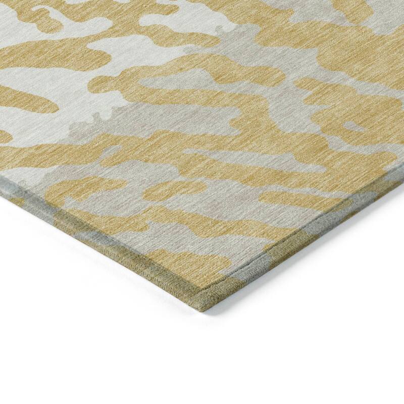 Machine Washable Indoor/ Outdoor Chantille Abstract Animal Print Rug