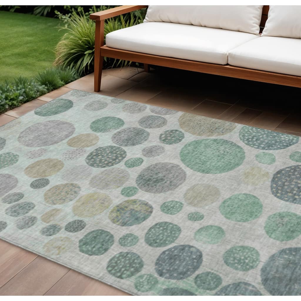 HomeRoots Geometric Transitional Rectangle Outdoor Rug