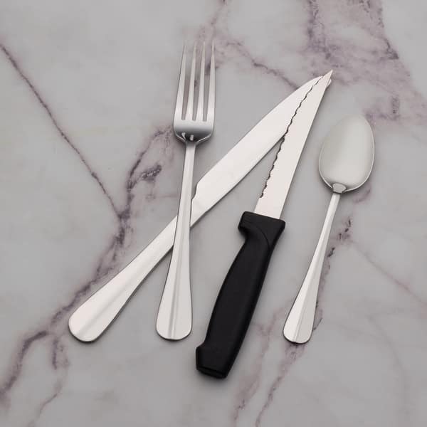 Pfaltzgraff Simplicity 16 Piece Flatware Set with Steak Knives Bed