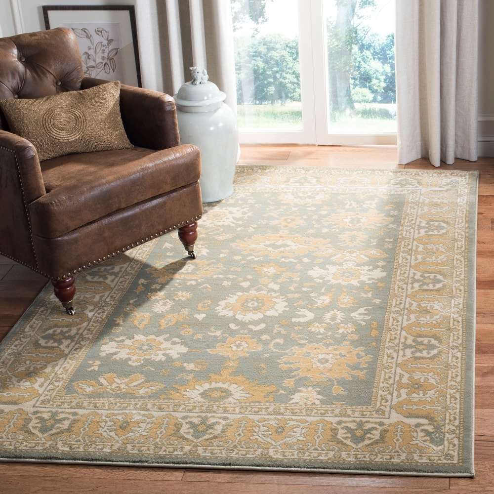 SAFAVIEH Heirloom Tamra Traditional Oriental Rug