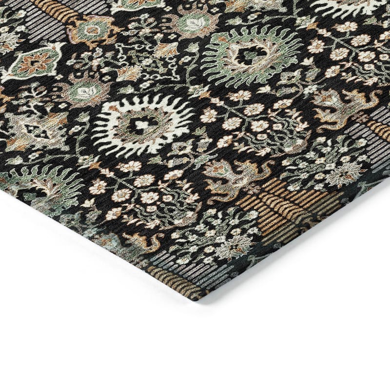 Machine Washable Indoor/ Outdoor Traditional Xander Chantille Rug