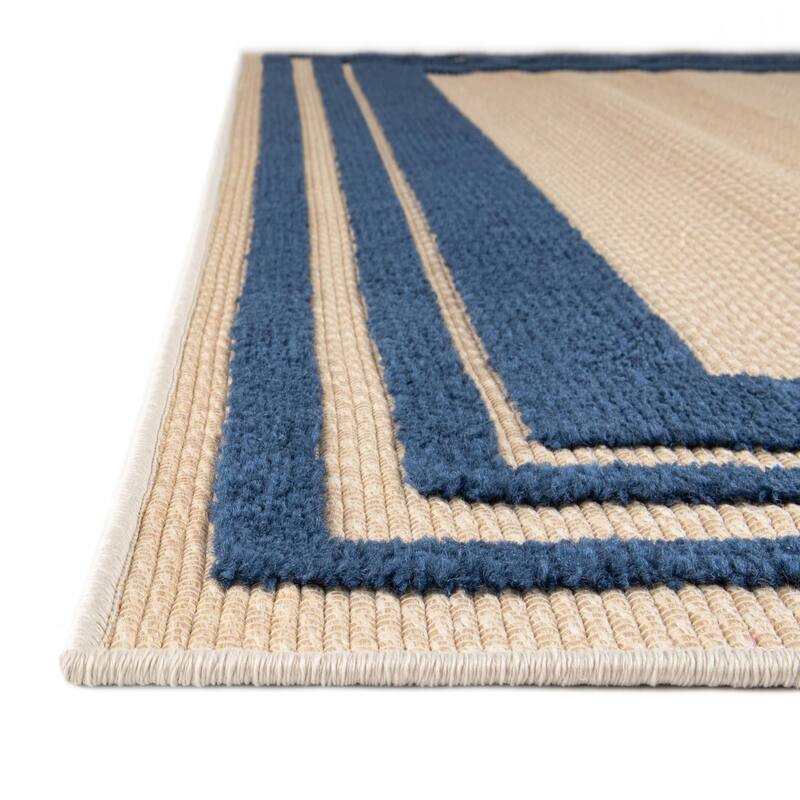 Outdoor Denver Collection Area Rug