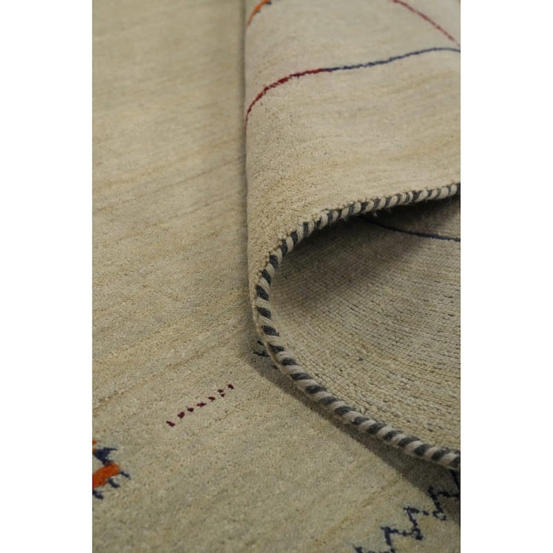 Hand Knotted Oriental 100% Wool Carpet Tribal Animal Pictorial Beige & Ivories Gabbeh Area Rug - 7' 11'' X 7' 9''