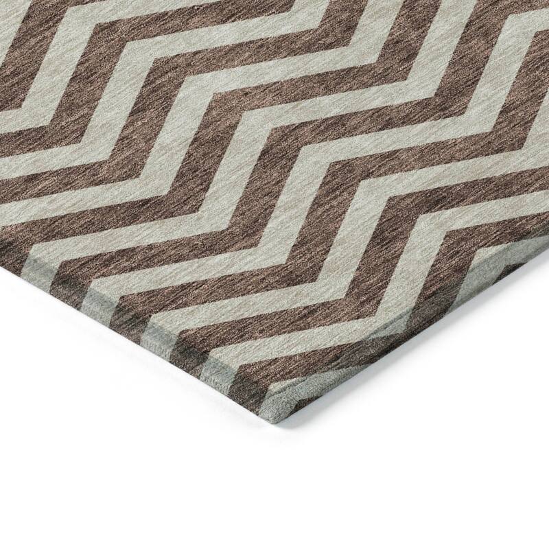 Machine Washable Indoor/ Outdoor Chantille Chevron Stripe Rug