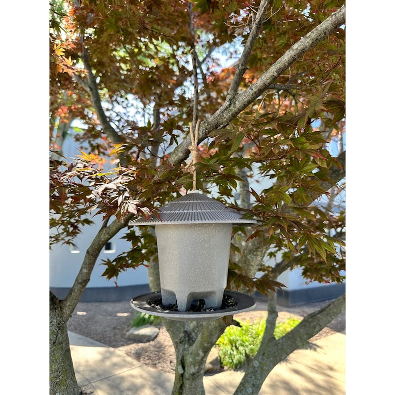 Earthy Sustainable Deluxe Outdoor Round Bird Feeders 8.6"Dia x 7.5"H
