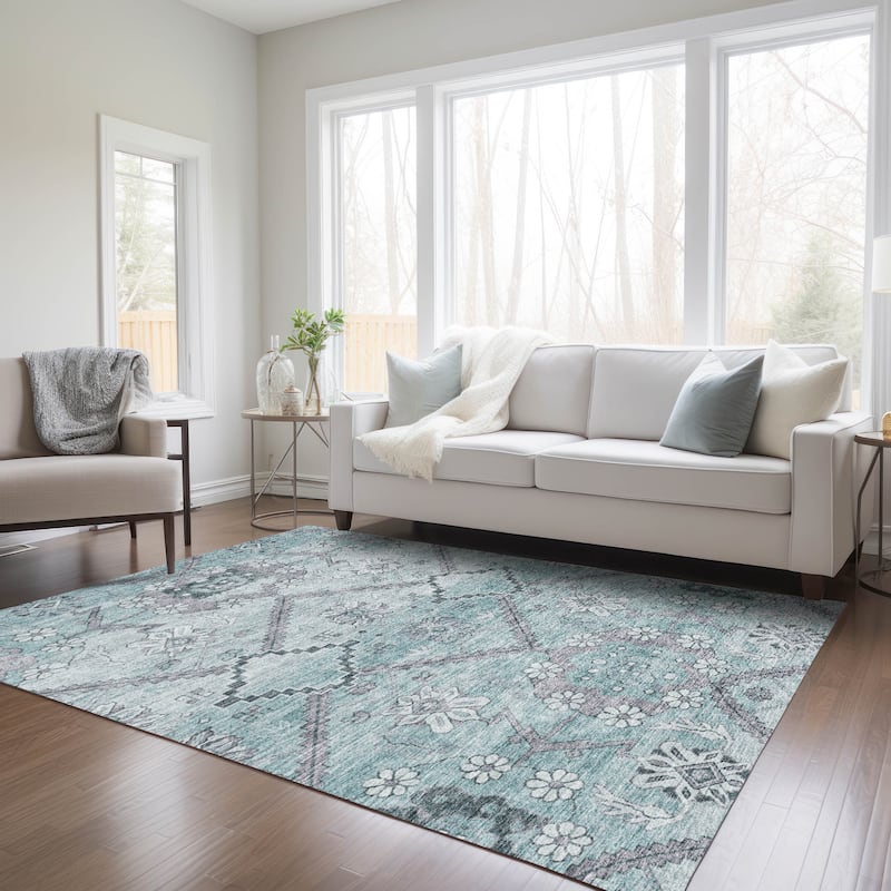 Machine Washable Indoor/ Outdoor Chantille Tribal Garden Rug