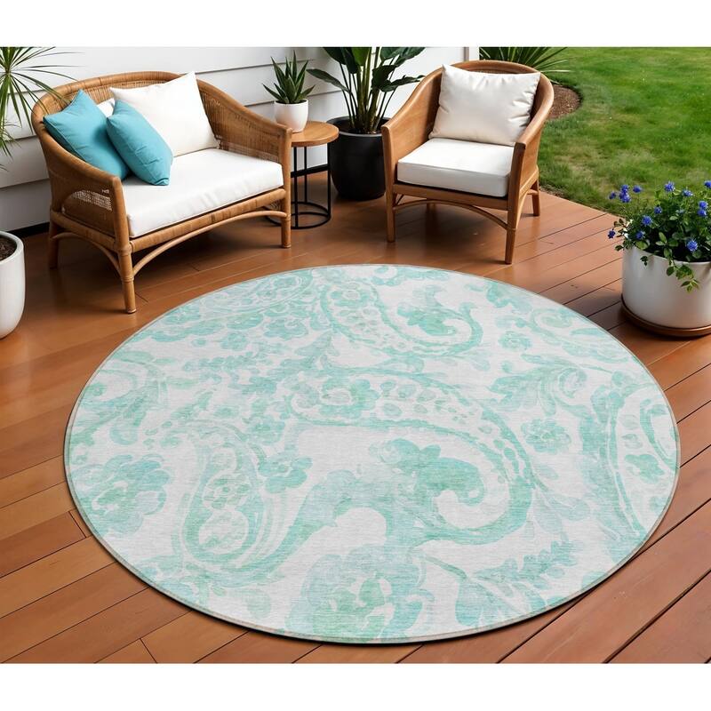 HomeRoots Paisley Transitional Rectangle Outdoor Rug - 8' Round