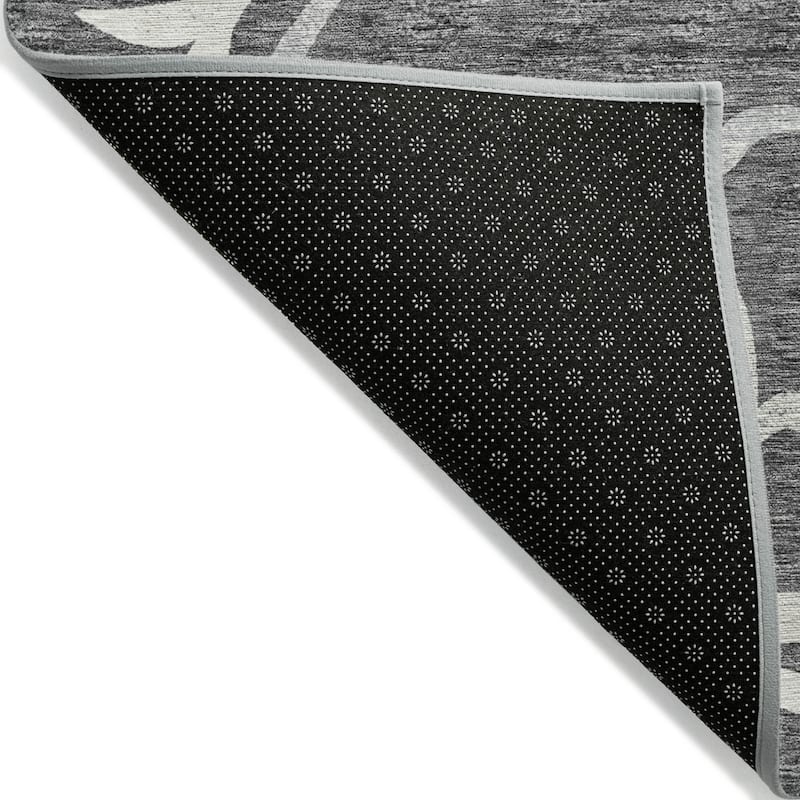 HomeRoots Floral Transitional Rectangle Outdoor Rug