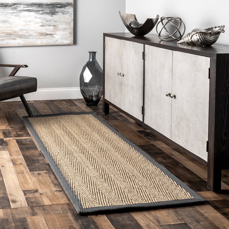 Nuloom Geometric Natural Fiber Seagrass Chevron Area Rug