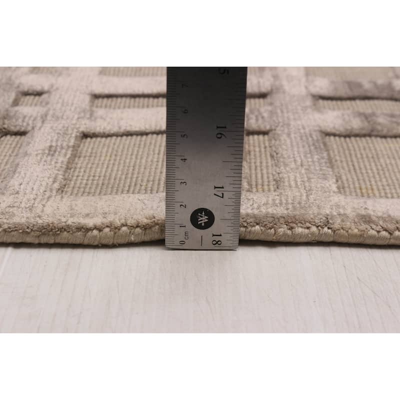 ECARPETGALLERY Hand Loomed Kashkuli Gabbeh Taupe Wool Rug - 5'4 x 7'7
