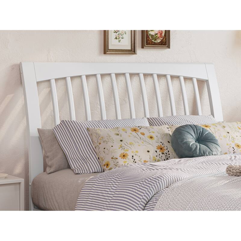 Roslyn Platform Bed with Panel Footboard and Storage Drawers
