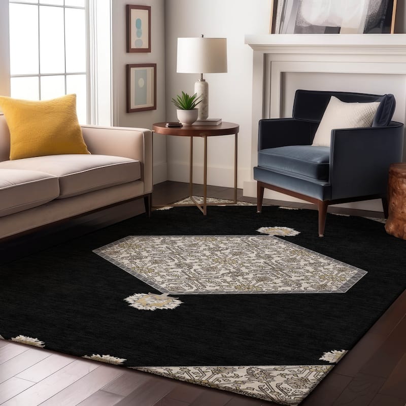 Premium Washable Super Soft Traditional Global Mayfield Rug - Black - 2'6" x 3'10"
