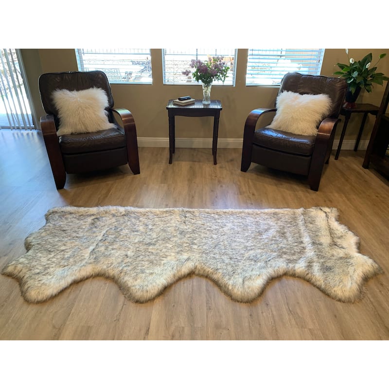 Highland Select Natural Long Wool Sheepskin 4 Pelt Shag Rug - 3' x 6'8"
