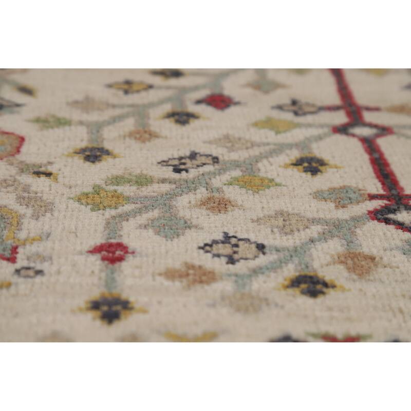 Hand Knotted Oriental 100% Wool Carpet Traditional All-Over Beige & Ivories Ziegler Area Rug - 6' 7'' X 5' 0''