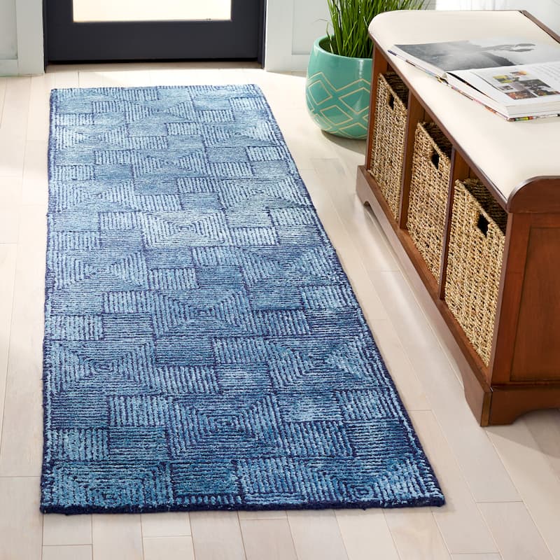 SAFAVIEH Handmade Glamour Nayma Geometric Viscose Rug