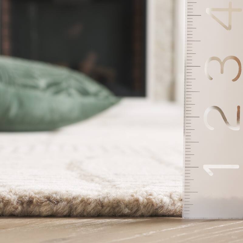 SAFAVIEH Handmade Ebony Jevdokija Modern & Contemporary Wool Rug