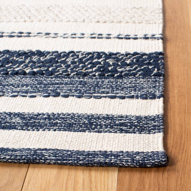 SAFAVIEH Handmade Striped Kilim Salena Modern Cotton Rug