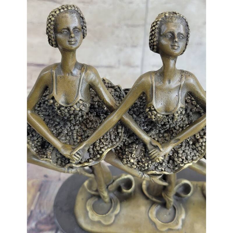 Hot Selling 100 Percent Bronze Modern Ballerina Dancer Sculpture Ballet Figurine Bron