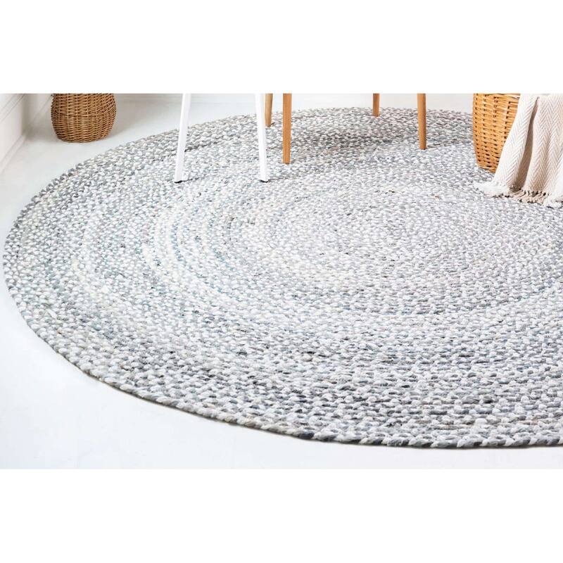 Braided Slin Collection Area Rug