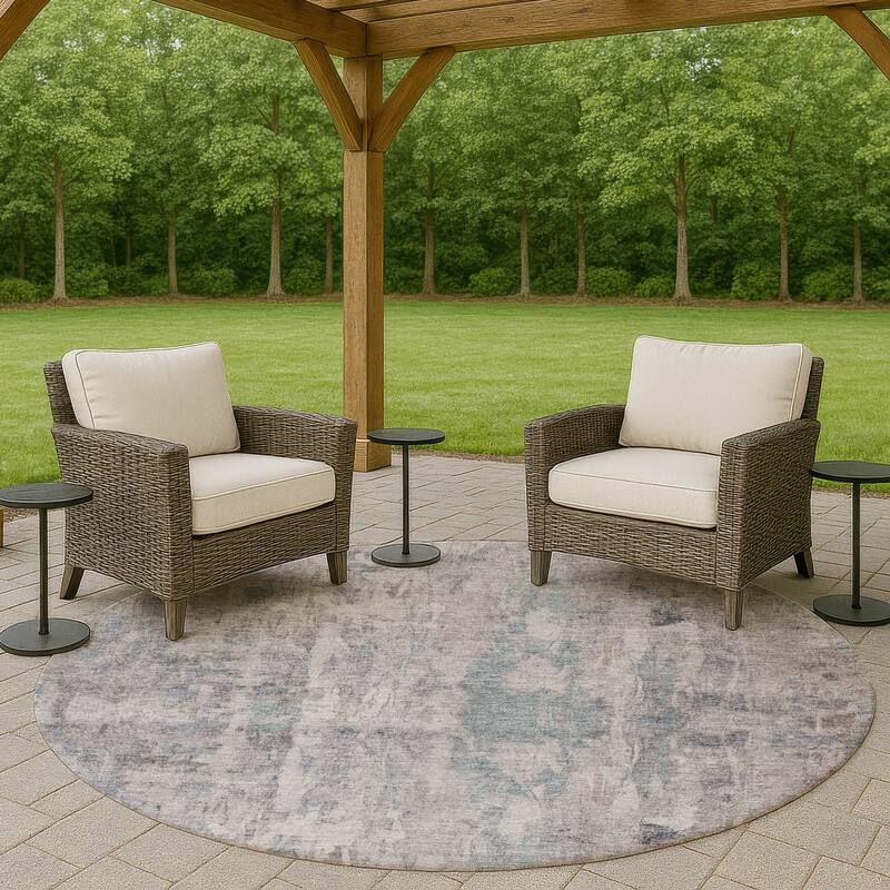 Machine Washable Indoor/ Outdoor Muted Ombre Chantille Rug - Taupe - 8' x 8'