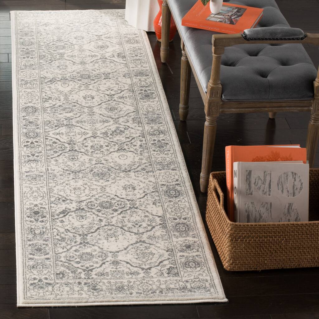 SAFAVIEH Carnegie Allean Modern Oprisa Oriental Rug