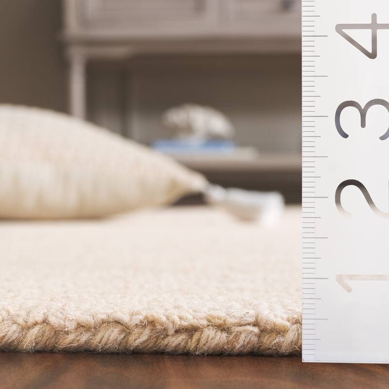 SAFAVIEH, Handmade Metro Trientke Wool Rug