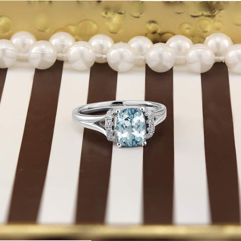 Auriya 1ct Modern Cushion-cut Aquamarine and Diamond Engagement Ring 1/4ctw 14k Gold