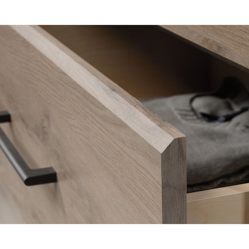Summit Station Chest